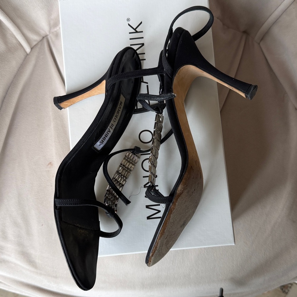 MANOLO BLAHNIK Vintage Black Crystal-Column T-Strap Sandal Size 38.5 8.5 - Picture 4 of 10